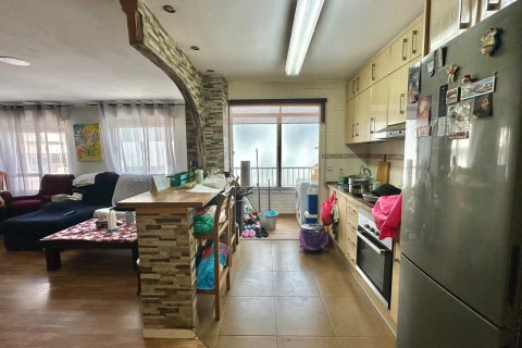 Apartamento en venta en Torrevieja, Alicante, España 2 dormitorios, 101 m2 No. 182848 - foto 5