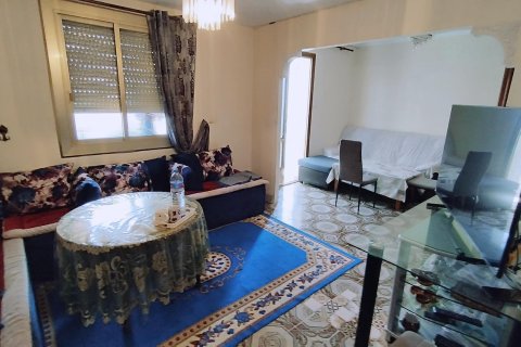 Appartamento a Alicante, Spagna 2 camere da letto, 75 mq. N° 182847