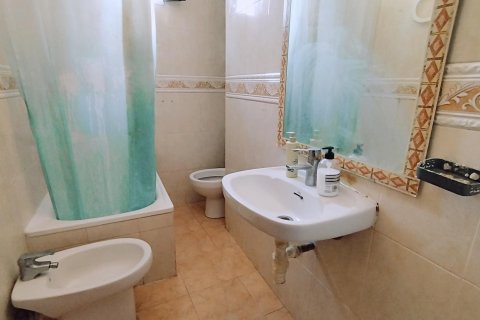 Appartamento in vendita a Alicante, Spagna 2 camere da letto, 75 mq. N° 182847 - foto 9
