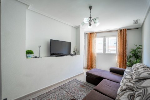 Apartament w Torrevieja, Alicante, Hiszpania 2 sypialnie, 70 mkw. nr 182852 – zdjęcie 5