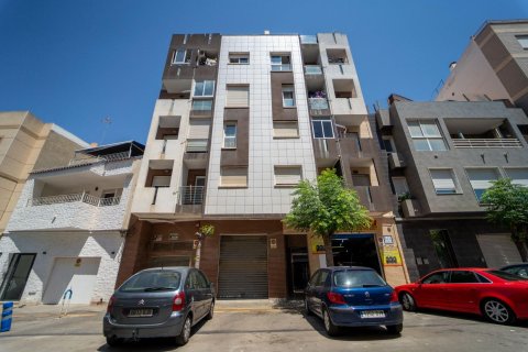 Apartament w Torrevieja, Alicante, Hiszpania 2 sypialnie, 70 mkw. nr 182852