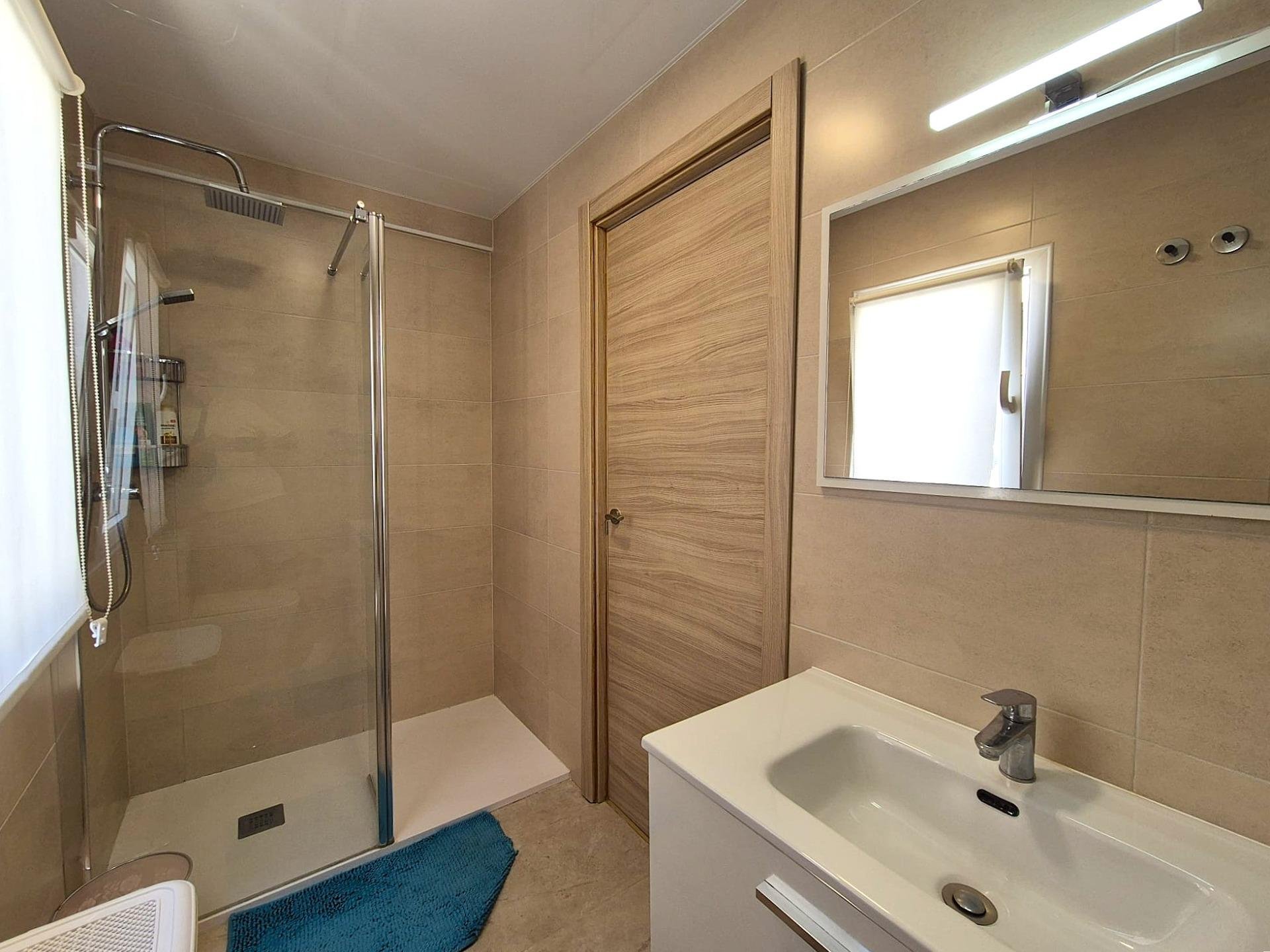 Dzīvoklis Alicante, Spānijā 1 istaba, 85 m2 Nr. 183079