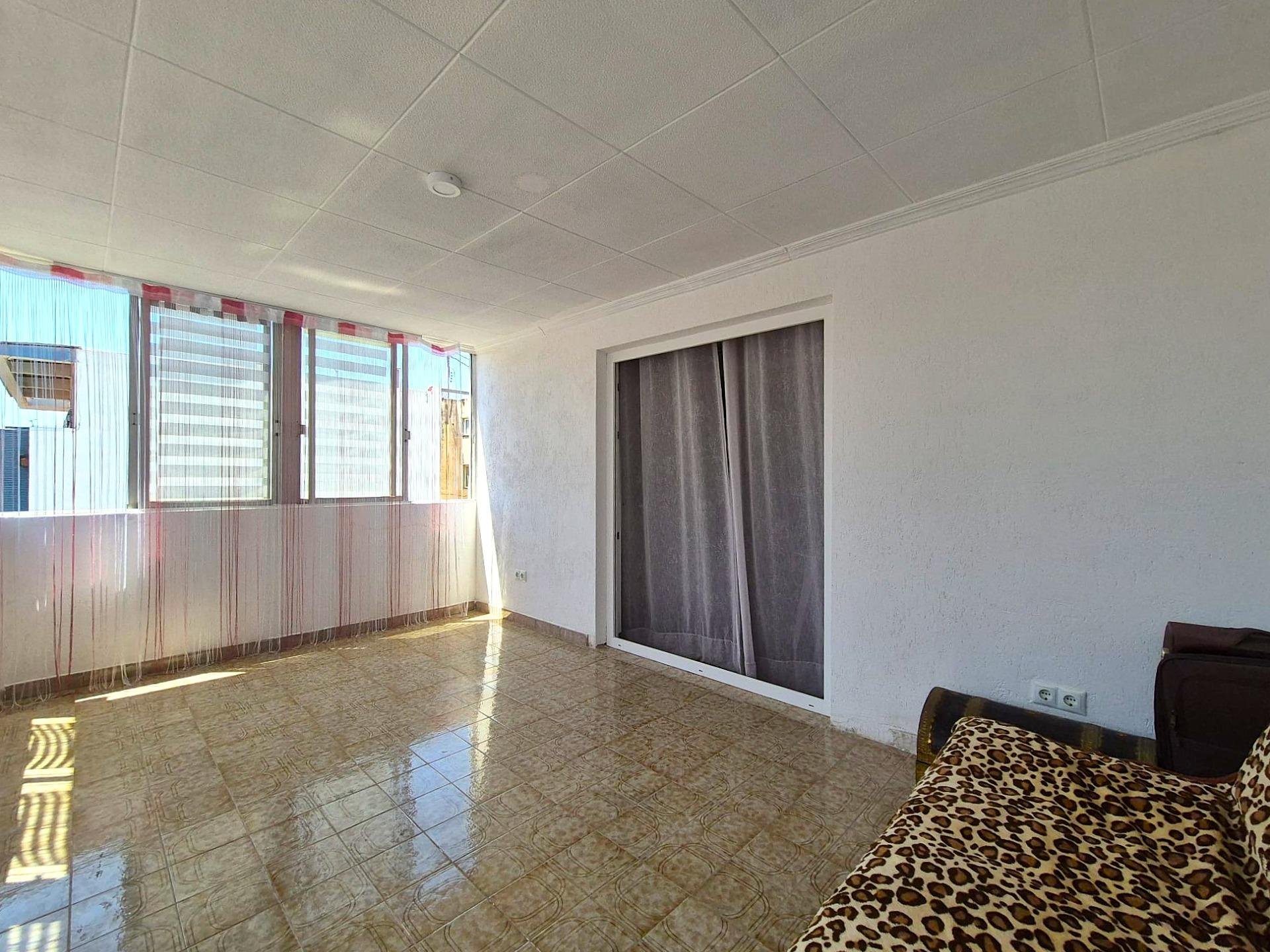 Dzīvoklis Alicante, Spānijā 1 istaba, 85 m2 Nr. 183079