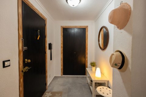 Apartment for sale in Torrevieja, Alicante, Spain 89 sq.m. No. 183077 - photo 1
