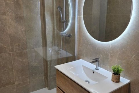 Lägenhet till salu i Torrevieja, Alicante, Spanien 95 kvm. Nr. 183076 - foto 7