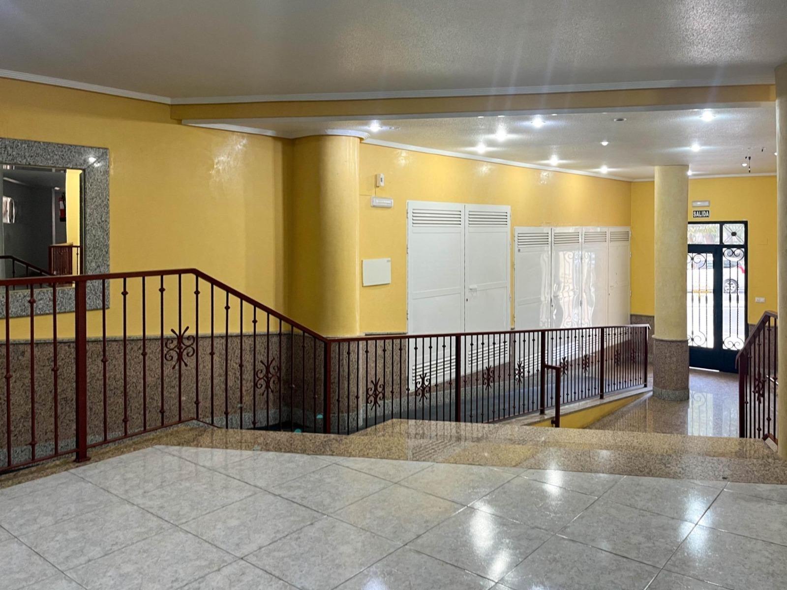 Apartamento en Torrevieja, Alicante, España 1 dormitorio, 52 m2 No. 183080