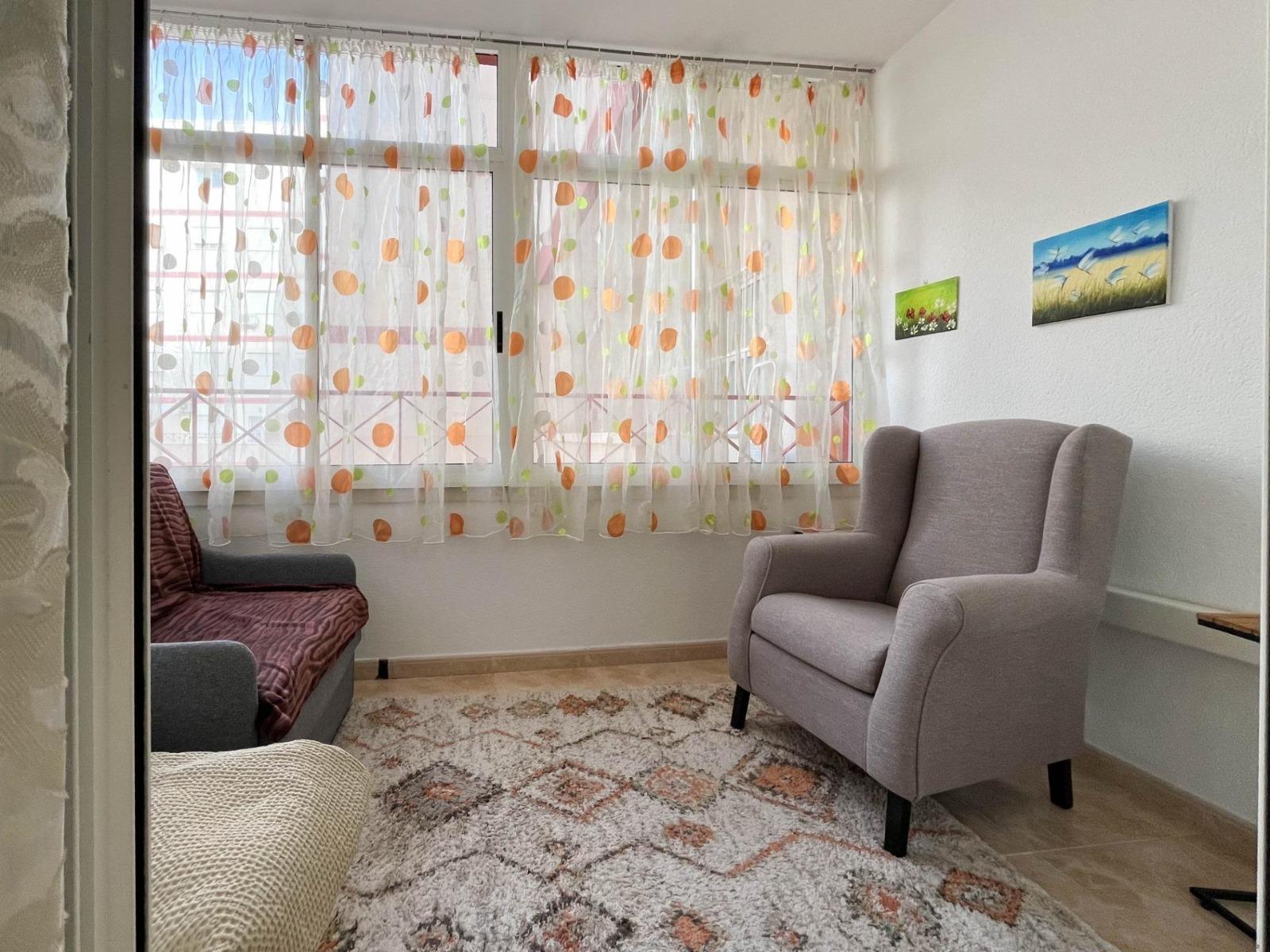 Apartamento en Torrevieja, Alicante, España 1 dormitorio, 52 m2 No. 183080