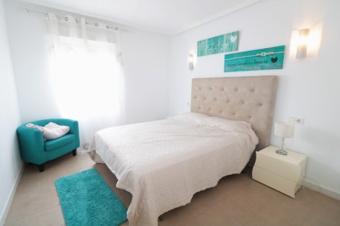 Продажа квартиры в Торревьеха, Аликанте, Испания 3 спальни, 80м2 №145333 - фото 12