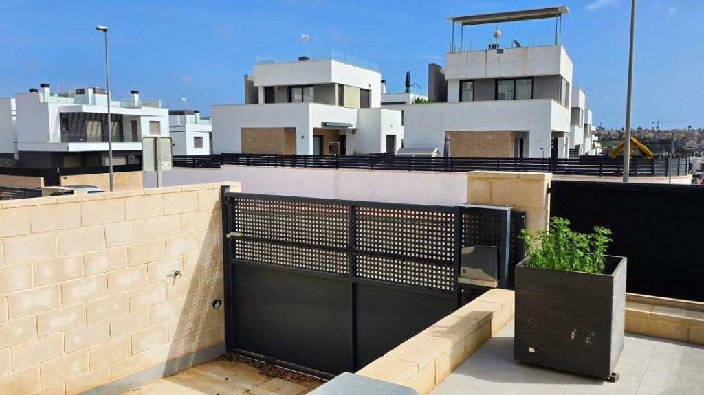 Villa en Alicante, España 3 dormitorios, 100 m2 No. 145335