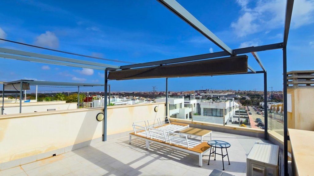 Villa en Alicante, España 3 dormitorios, 100 m2 No. 145335