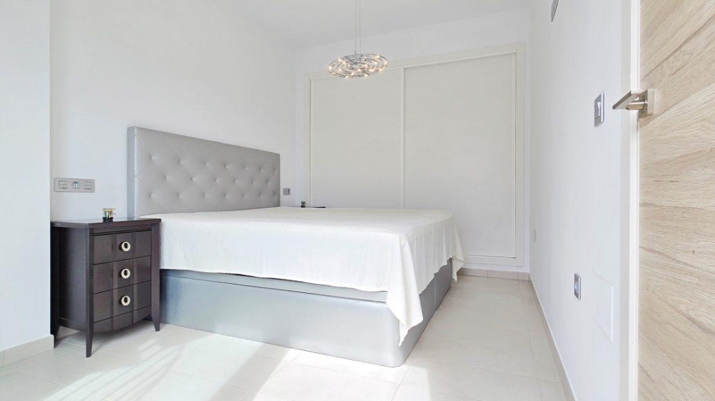 Villa en Alicante, España 3 dormitorios, 100 m2 No. 145335
