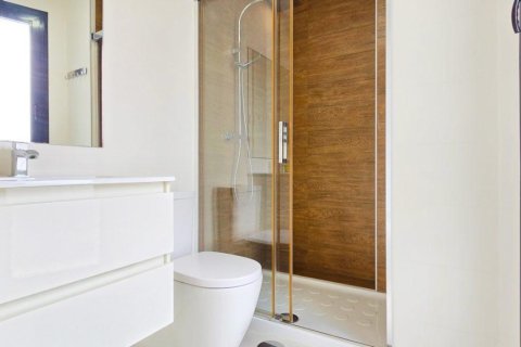 Villa à vendre à Alicante, Espagne, 3 chambres, 100 m2 No. 145335 - photo 15