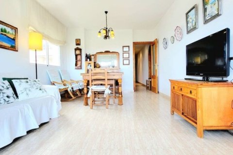 Huoneisto myytävänä Dehesa De Campoamor, Alicante, Espanja, 3 makuuhuonetta, 108 m2 No. 145339 - kuva 6