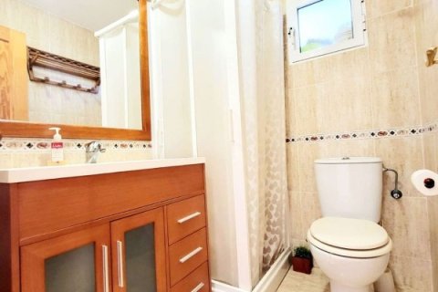 Huoneisto myytävänä Dehesa De Campoamor, Alicante, Espanja, 3 makuuhuonetta, 108 m2 No. 145339 - kuva 18