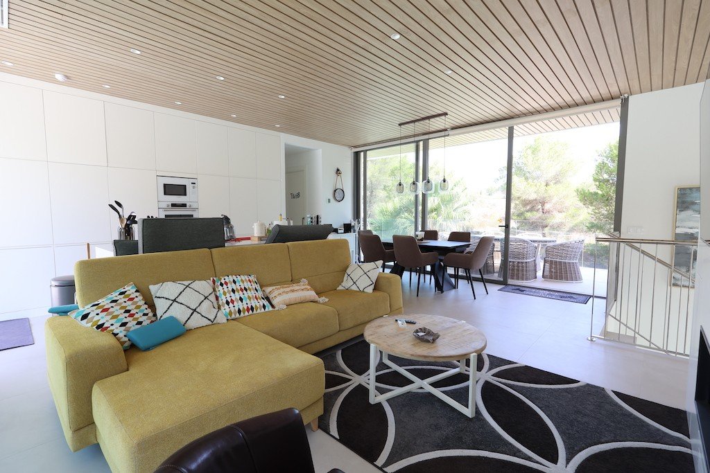 Villa en Campoamor, Alicante, España 4 dormitorios, 272 m2 No. 145334