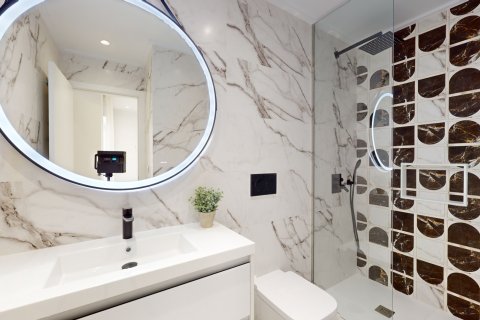 Huoneisto myytävänä Guardamar del Segura, Alicante, Espanja, 3 makuuhuonetta, 91 m2 No. 136436 - kuva 27