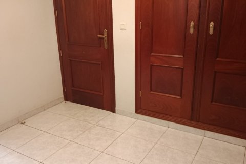 Huoneisto myytävänä Veguellina de Orbigo, Leon, Espanja, 3 makuuhuonetta, 119 m2 No. 192230 - kuva 2