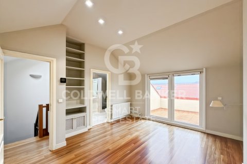 Casa in vendita a Oleiros, A Coruna, Spagna 4 camere da letto, 185 mq. N° 156675 - foto 17