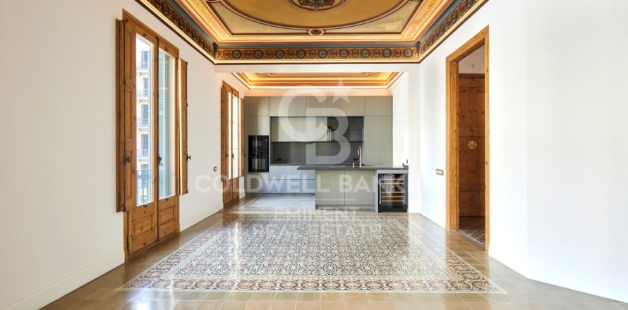 Apartment in Barcelona, Spain 3 bedrooms, 209 sq.m. No. 156681