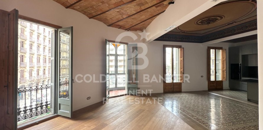 Apartament w Barcelona, Hiszpania 3 sypialnie, 209 mkw. nr 156681