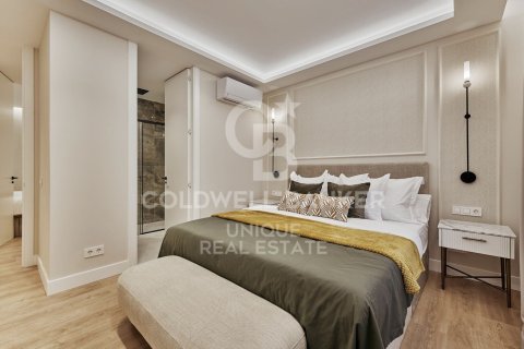Apartamento en venta en Madrid, España 3 dormitorios, 136 m2 No. 156679 - foto 11
