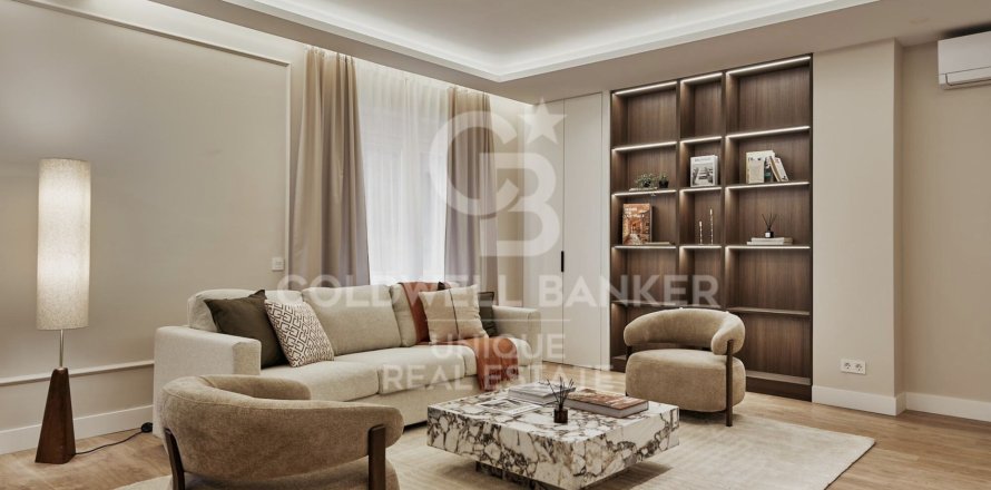 Apartment in Madrid, Spain 3 bedrooms, 136 sq.m. No. 156679