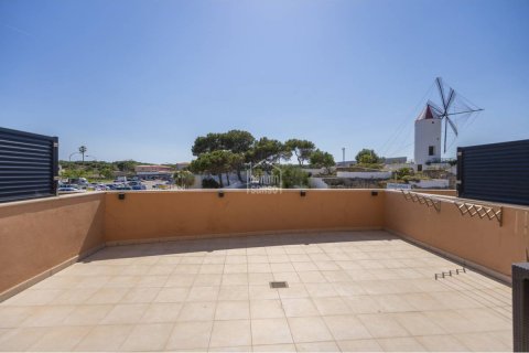 Apartament w Es Castell, Menorca, Hiszpania 3 sypialnie, 93 mkw. nr 171992 – zdjęcie 3
