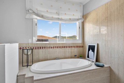 Villa in vendita a Alella, Barcelona, Spagna 5 camere da letto, 505 mq. N° 167556 - foto 27