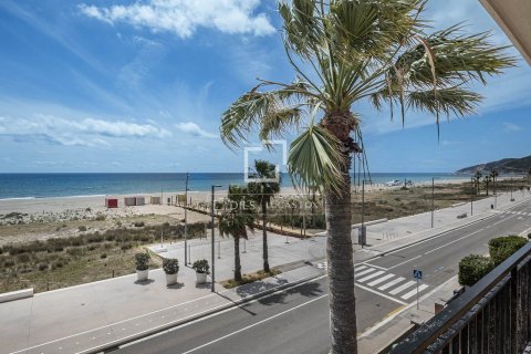 Appartamento a Castelldefels, Barcelona, Spagna 3 camere da letto, 107 mq. N° 167555