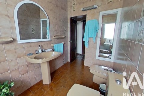 Hus till salu i Puerto Real, Cadiz, Spanien 18 sovrum, 733 kvm. Nr. 172719 - foto 29
