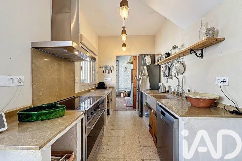Продажа виллы в Ллоренс дель Пенедес, Таррагона, Испания 4 спальни, 200м2 №172718 - фото 16