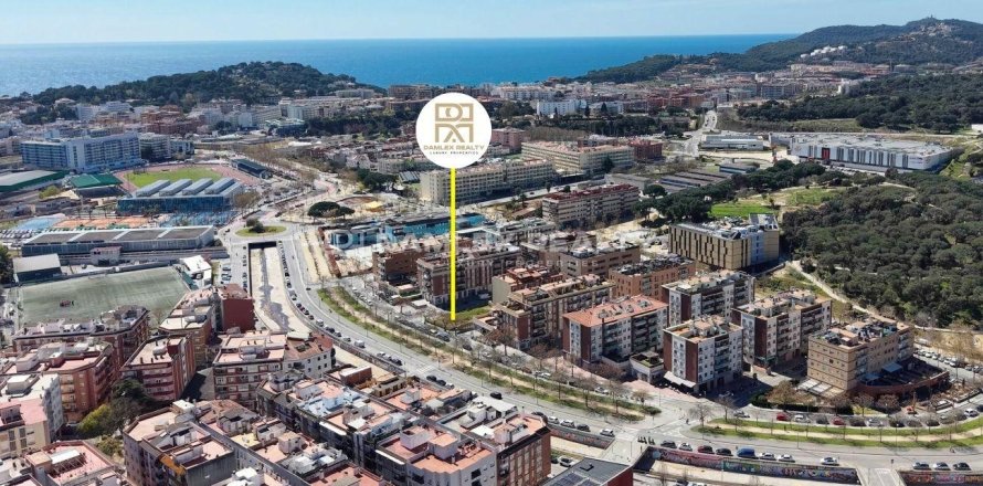 Tontti Lloret de Mar, Girona, Espanja 859 m2 No. 176977