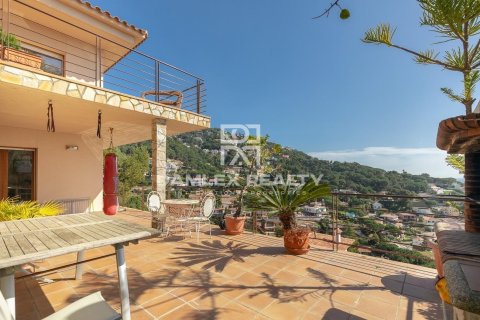 Willa w Lloret de Mar, Girona, Hiszpania 4 sypialnie, 432 mkw. nr 177103 – zdjęcie 24