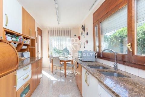 Willa w Lloret de Mar, Girona, Hiszpania 4 sypialnie, 432 mkw. nr 177103 – zdjęcie 7