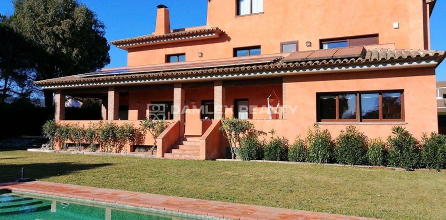 Willa w Calella De Palafrugell, Girona, Hiszpania 5 sypialni, 277 mkw. nr 176973