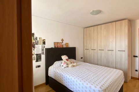 Bliźniak w Terrassa, Barcelona, Hiszpania 5 sypialni, 216 mkw. nr 173301 – zdjęcie 18