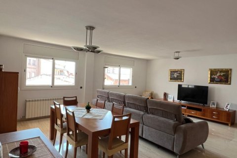 Duplex à Terrassa, Barcelona, Espagne 5 chambres, 216 m2 No. 173301