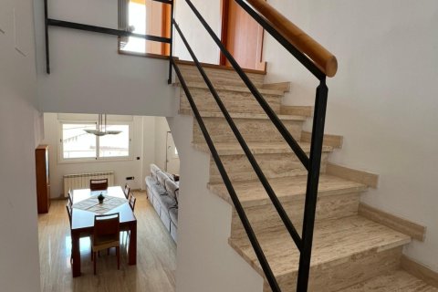 Bliźniak w Terrassa, Barcelona, Hiszpania 5 sypialni, 216 mkw. nr 173301 – zdjęcie 8