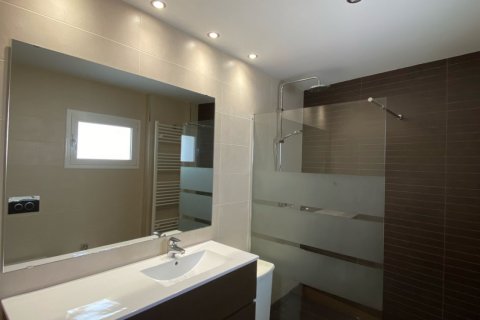 Bliźniak w Terrassa, Barcelona, Hiszpania 5 sypialni, 216 mkw. nr 173301 – zdjęcie 27