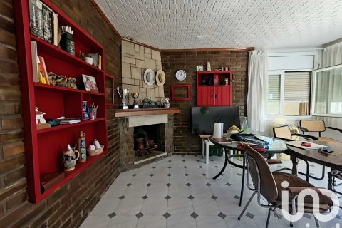 House à vendre à Lleida, Espagne, 3 chambres, 264 m2 No. 173306 - photo 17