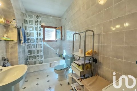 House à vendre à Lleida, Espagne, 3 chambres, 264 m2 No. 173306 - photo 8