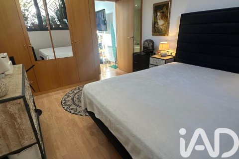 Duplex à vendre à Barcelona, Espagne, 2 chambres, 79 m2 No. 173303 - photo 10