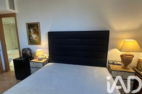Duplex à vendre à Barcelona, Espagne, 2 chambres, 79 m2 No. 173303 - photo 12