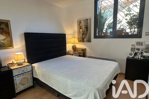 Duplex à vendre à Barcelona, Espagne, 2 chambres, 79 m2 No. 173303 - photo 9