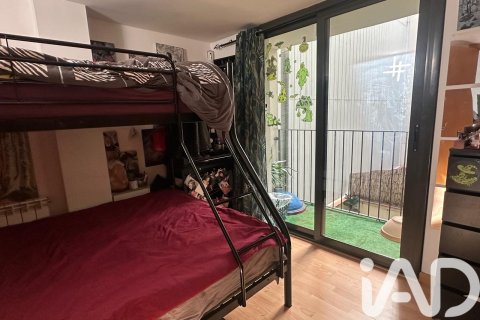 Duplex à vendre à Barcelona, Espagne, 2 chambres, 79 m2 No. 173303 - photo 17