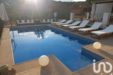 House à Hornachuelos, Cordoba, Espagne 4 chambres, 118 m2 No. 173302
