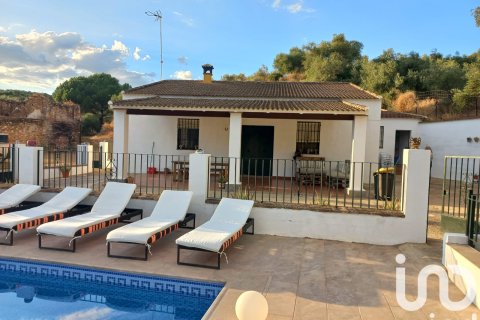Hus till salu i Hornachuelos, Cordoba, Spanien 4 sovrum, 118 kvm. Nr. 173302 - foto 2