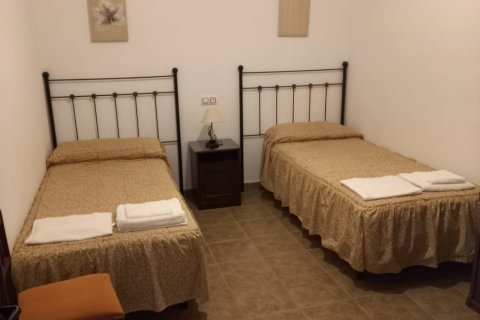 Hus till salu i Hornachuelos, Cordoba, Spanien 4 sovrum, 118 kvm. Nr. 173302 - foto 16