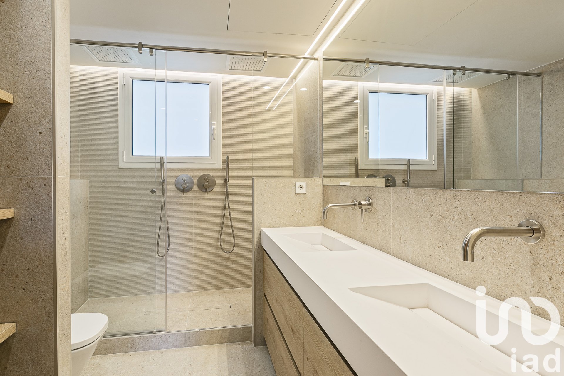 Appartamento a Barcelona, Spagna 3 camere da letto, 162 mq. N° 173307
