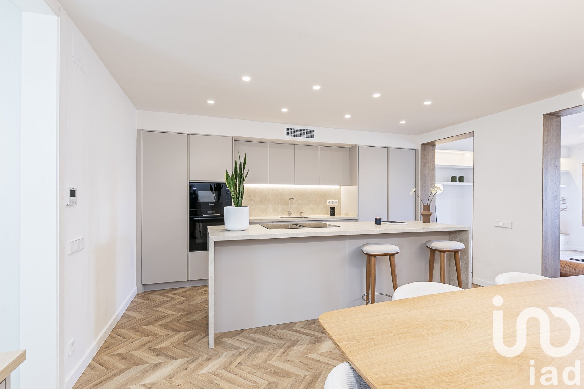Appartamento a Barcelona, Spagna 3 camere da letto, 162 mq. N° 173307